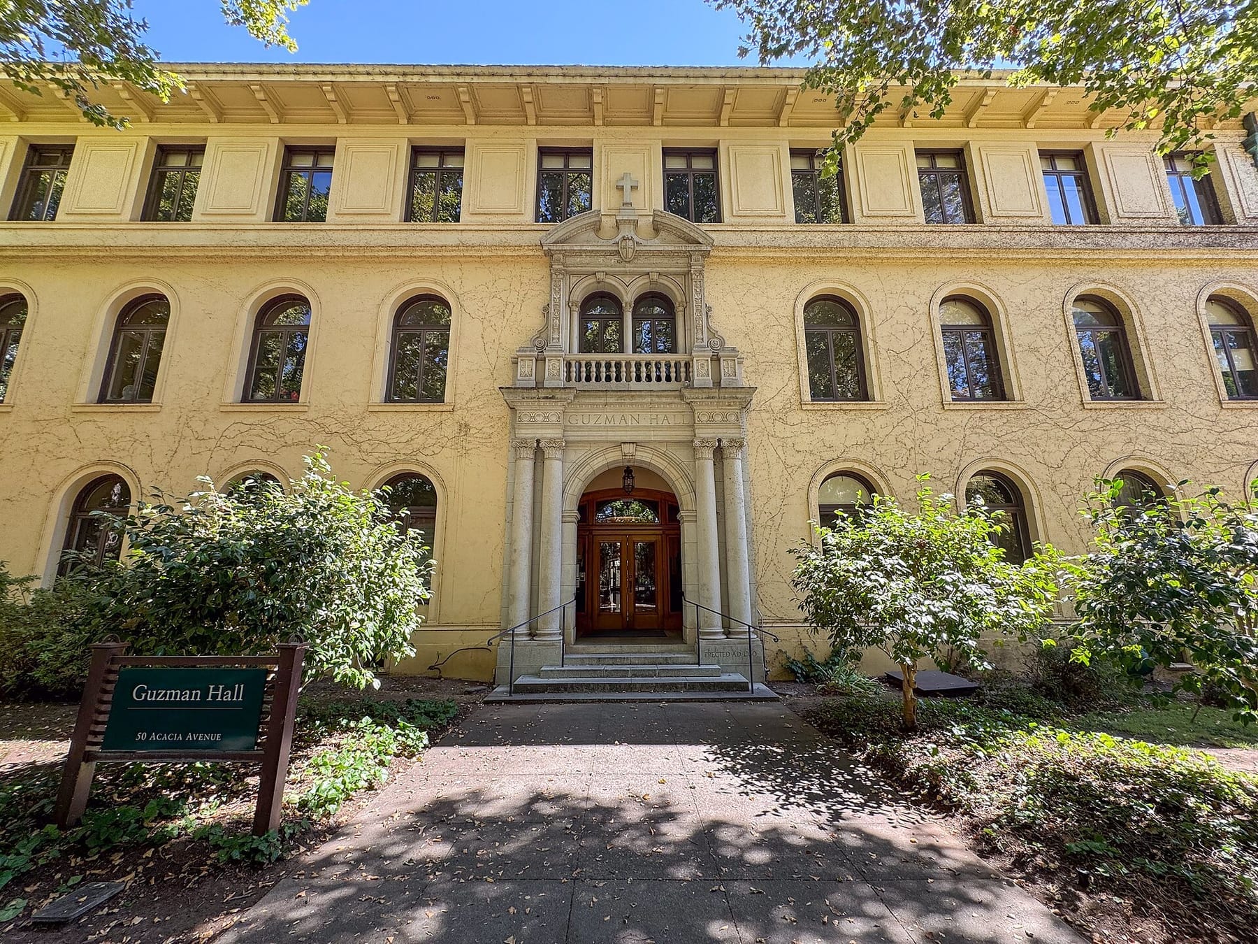 Guzman Hall front entrance, Dominican University Sept 2025 (photograph from the Wikimedia Commons category Dominican University of California)