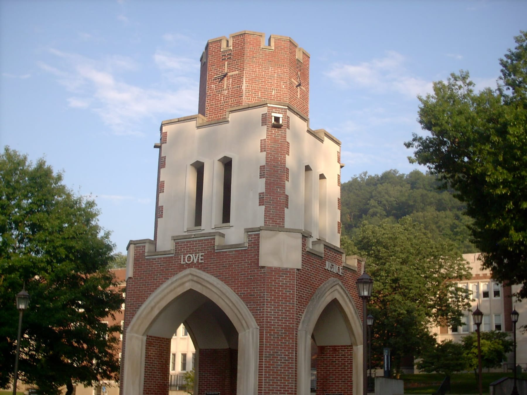 MSU Little Tower (photograph from the Wikimedia Commons category Morehead State University)