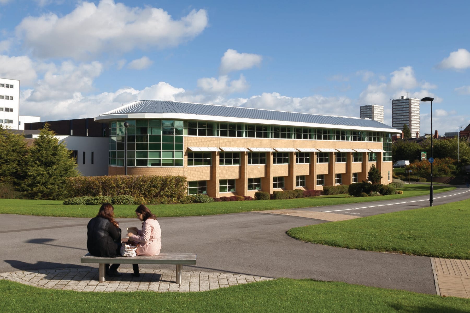 Murray Library, City Campus (photograph from the Wikimedia Commons category University of Sunderland)